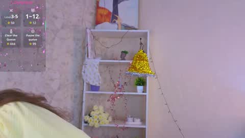 Snapshot of ebonyleibenstein chatting on January 9, 3:09 am Milly online show from January 9, 3:09 am