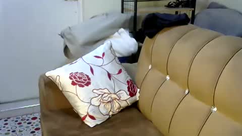 Snapshot of ebonyluna229320 chatting on December 2, 12:29 pm i am clara online show from December 2, 12:29 pm