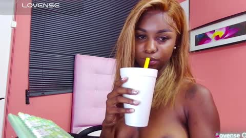 ebonyndsavage online show from February 1, 12:51 am