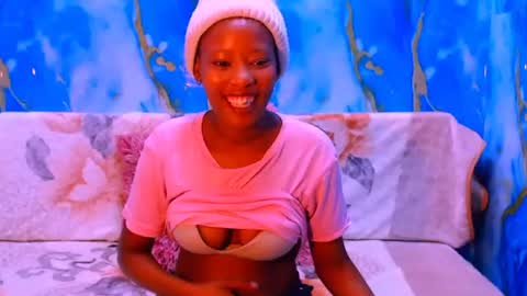 Snapshot of ebonypretty4u chatting on October 6, 6:44 am ebonypretty4u online show from October 6, 6:44 am