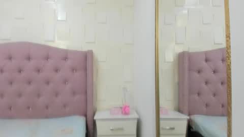 Ebony Prolapse online show from March 12, 8:04 pm