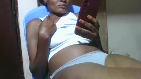 Snapshot of ebonyqueen4 chatting on July 12, 8:00 pm JACKLINE online show from July 12, 8:00 pm