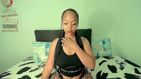 Snapshot of ebonyshy123x chatting on March 7, 6:02 am ebonyshy123 online show from March 7, 6:02 am