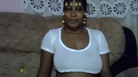 pretty online show from April 24, 8:50 am