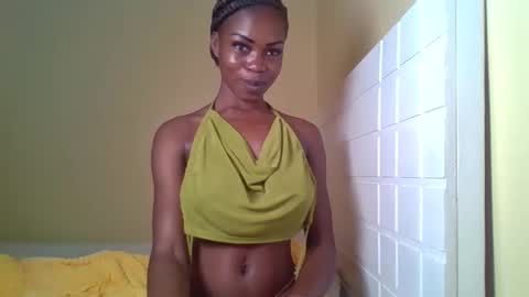 ebonytanqueen online show from March 15, 1:22 am