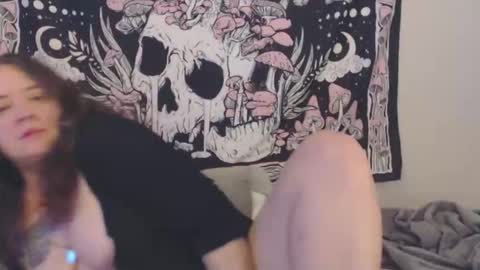 Weird Echo online show from March 11, 12:16 am