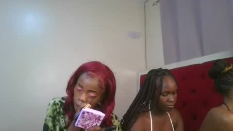 Boo online show from July 12, 4:09 pm