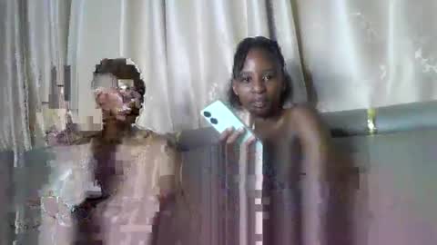 ecstasyxoxo online show from April 24, 8:33 pm