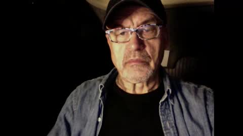 Snapshot of eddelmar chatting on December 22, 9:42 pm eddelmar online show from December 22, 9:42 pm