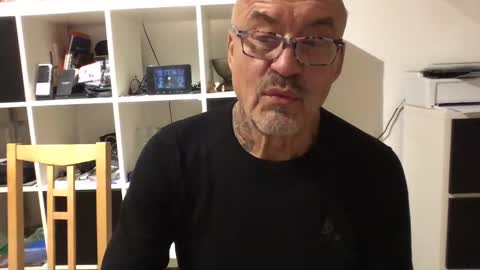 Snapshot of eddelmar chatting on January 12, 6:16 pm eddelmar online show from January 12, 6:16 pm