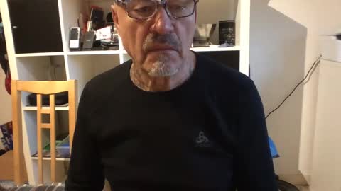 Snapshot of eddelmar chatting on January 14, 7:17 am eddelmar online show from January 14, 7:17 am