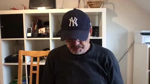 Snapshot of eddelmar chatting on January 19, 2:38 pm eddelmar online show from January 19, 2:38 pm