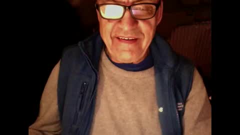 Snapshot of eddelmar chatting on February 20, 9:09 pm eddelmar online show from February 20, 9:09 pm