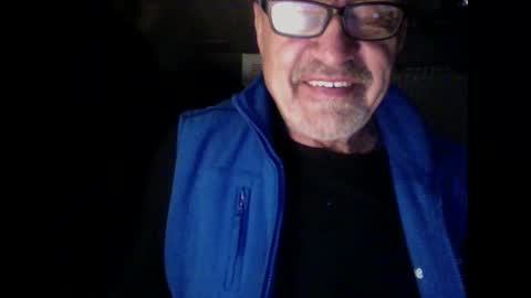 Snapshot of eddelmar chatting on March 4, 8:05 pm eddelmar online show from March 4, 8:05 pm