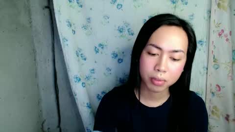 Snapshot of eddfox001 chatting on May 22, 8:10 am eddfox001 online show from May 22, 8:10 am