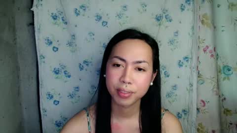 Snapshot of eddfox001 chatting on May 26, 7:59 am eddfox001 online show from May 26, 7:59 am