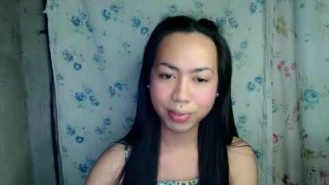 Snapshot of eddfox001 chatting on May 30, 7:38 am eddfox001 online show from May 30, 7:38 am
