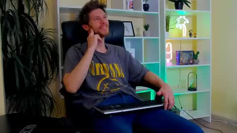 eddie_baker online show from May 9, 1:33 am