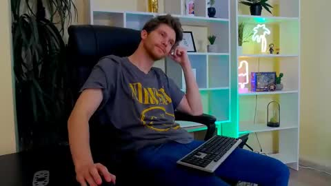 eddie_baker online show from May 15, 9:55 pm