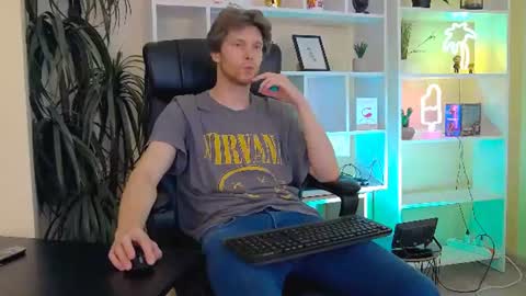 eddie_baker online show from July 15, 8:36 pm