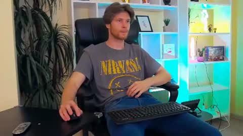 eddie_baker online show from July 20, 11:07 pm