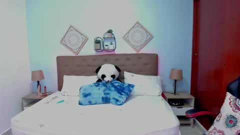 ede online show from November 15, 10:04 pm