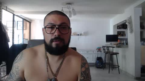 Snapshot of edgarram83 chatting on February 1, 5:05 pm edgarram83 online show from February 1, 5:05 pm