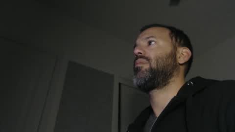 Snapshot of edge_masters chatting on January 4, 1:10 am EdgeM online show from January 4, 1:10 am