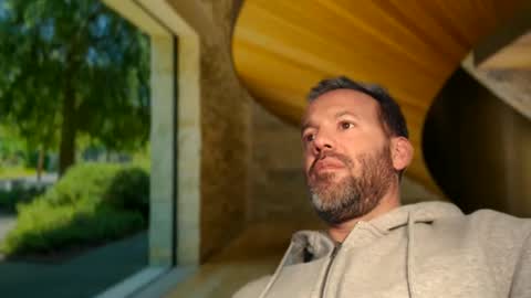 Snapshot of edge_masters chatting on March 7, 12:48 am EdgeM online show from March 7, 12:48 am