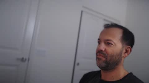 Snapshot of edge_masters chatting on November 30, 9:30 pm EdgeM online show from November 30, 9:30 pm