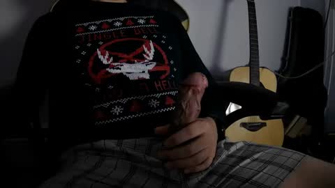 Snapshot of edgegamer chatting on December 26, 5:15 am EdgeGamer online show from December 26, 5:15 am