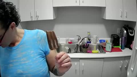 Angel online show from February 28, 9:44 pm