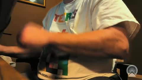 Snapshot of edgeward_the_great chatting on October 28, 8:51 am edgeward_the_great online show from October 28, 8:51 am