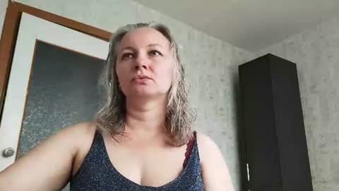 Snapshot of edithmanning chatting on June 12, 5:39 am edithmanning online show from June 12, 5:39 am