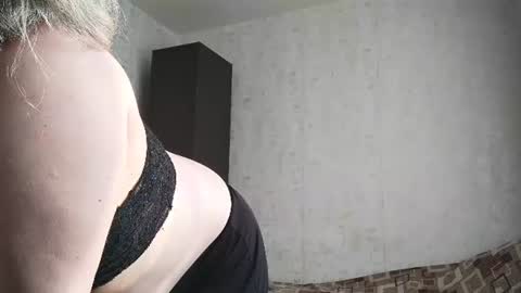 Snapshot of edithmanning chatting on July 5, 5:09 pm edithmanning online show from July 5, 5:09 pm