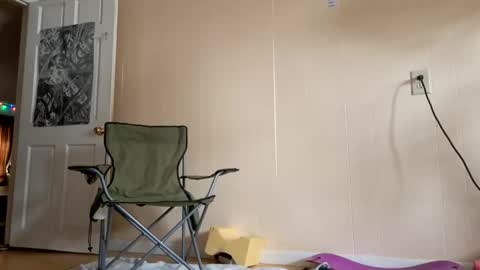 Snapshot of edmundton chatting on February 21, 2:38 pm Eddy online show from February 21, 2:38 pm