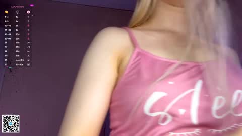 Snapshot of ednadennis chatting on May 31, 2:24 pm Eva online show from May 31, 2:24 pm