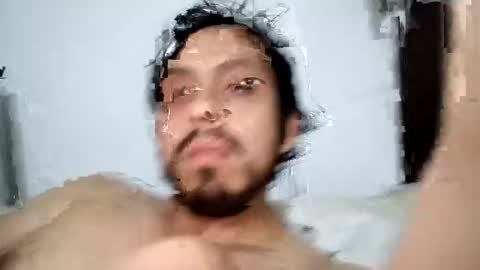 Snapshot of eduar99latino chatting on February 20, 3:58 am Eduar99 online show from February 20, 3:58 am