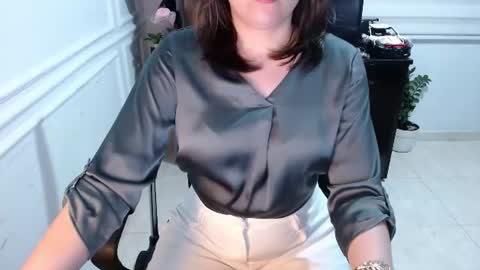 Snapshot of eduard_amun chatting on August 6, 9:17 pm eduard_amun online show from August 6, 9:17 pm