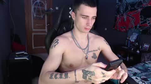 Eduar online show from December 16, 10:42 am