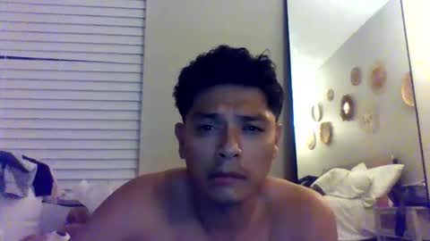 Snapshot of eduardo0084 chatting on December 24, 1:49 am eduardo0084 online show from December 24, 1:49 am