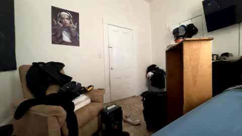 edvmendez1766 online show from February 14, 10:17 pm