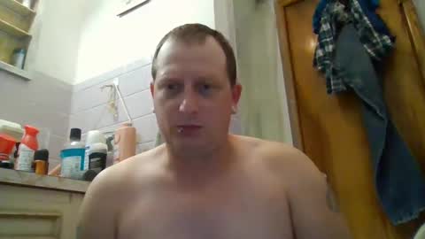 edwardaims_2please online show from September 25, 10:13 pm