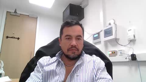 EdM online show from January 7, 2:08 pm