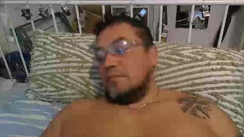 EdM online show from January 10, 3:14 pm