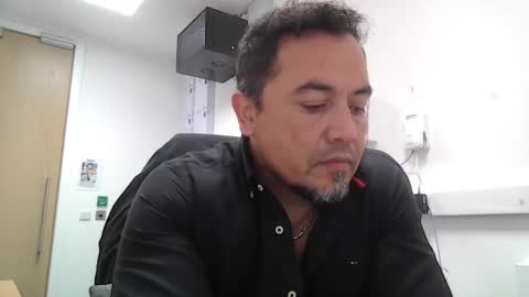 EdM online show from January 15, 11:59 am