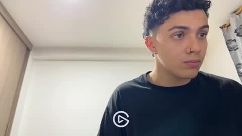 edwisalvatore online show from December 3, 5:42 am