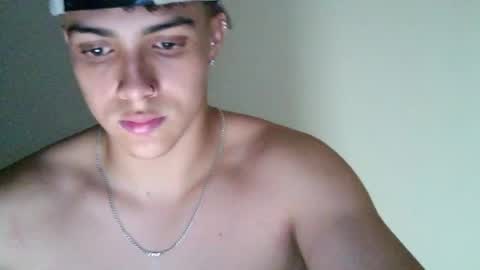 edwisalvatore online show from December 7, 3:04 am