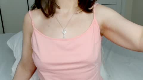 eelena4kiss online show from May 8, 10:53 am