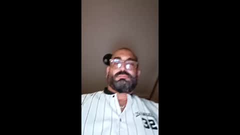 Snapshot of eemmee708927 chatting on November 4, 8:19 pm eemmee708927 online show from November 4, 8:19 pm